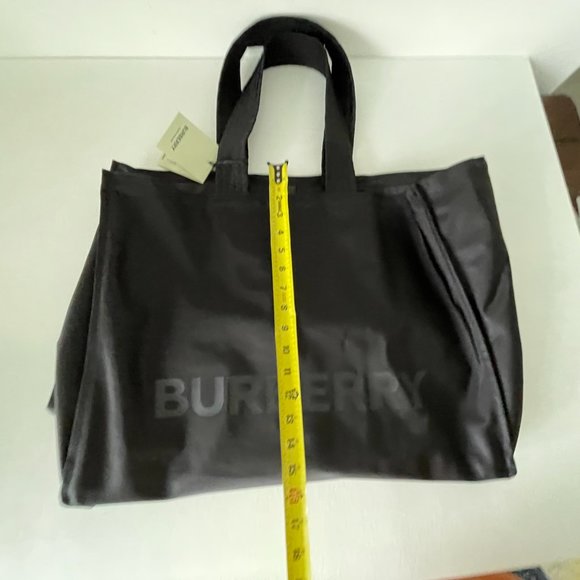 Burberry Black Nylon Signature Trench Tote, Oversized - Picture 7 of 12